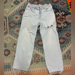 Abercrombie and Fitch, the 90s relaxed jeans curve love Sz 31/12 light wash
